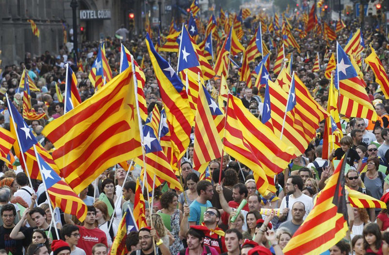 Более 80% принявших участие в неформальном опросе, высказались за независимость провинции от Испании.