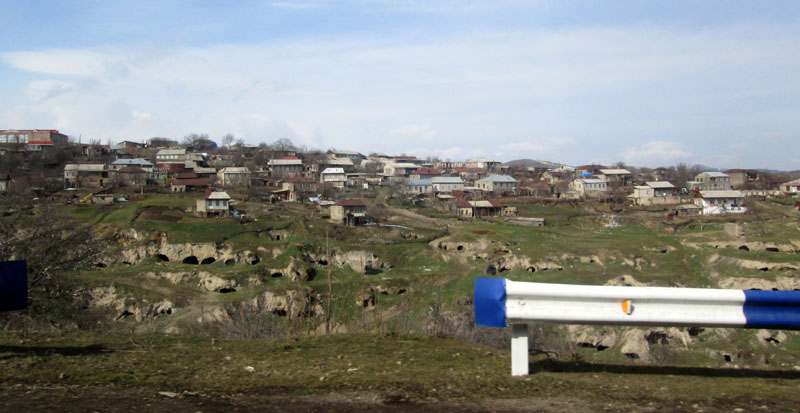 Часть домов с.Тех Горисского района.