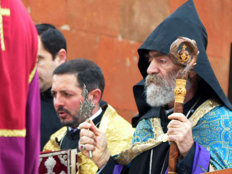 Предводитель Арцахской Епархии ААЦ архиепископ Паргев Мартиросян.