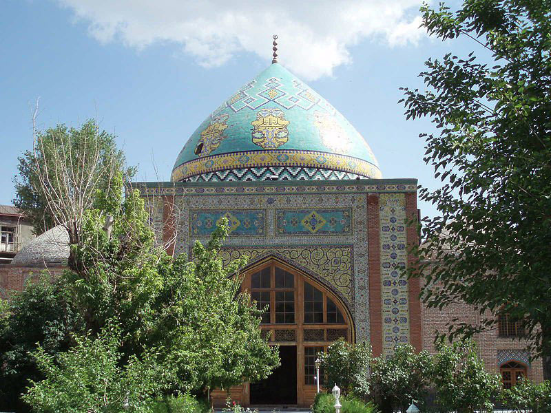 Голубая мечеть в Ереване.