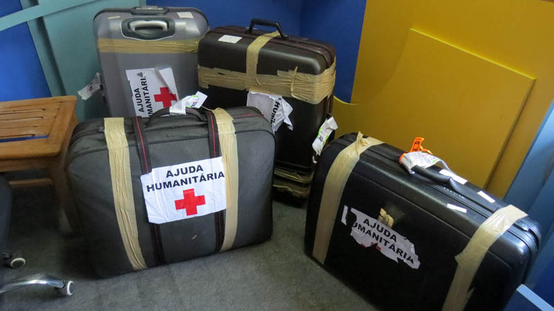 В чемоданах вещи, привезённые из Бразилии В чемоданах вещи, привезённые из Бразилии