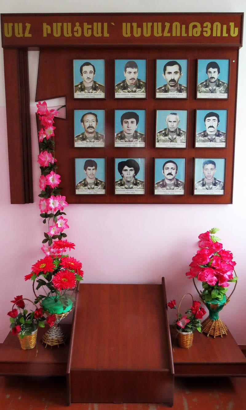 Погибшие Сарахпюцы в Карабахской войне.
