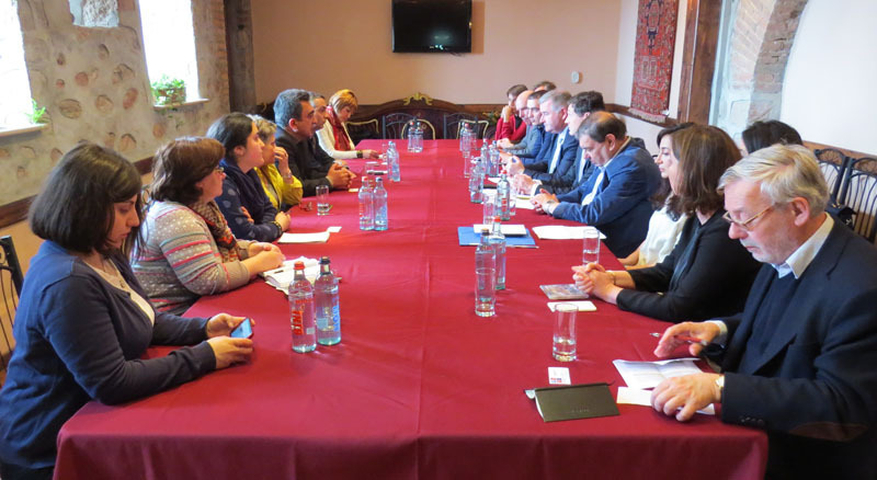 Всреча НПО Карабаха с делегацией Фландрии.
