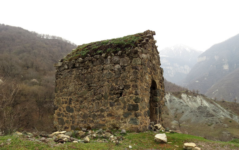  Одна из построек монастырского комплекса.