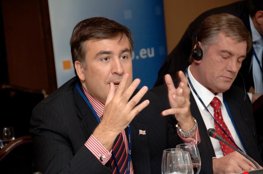 Саакашвили с Ющенко. Фото - википедия
